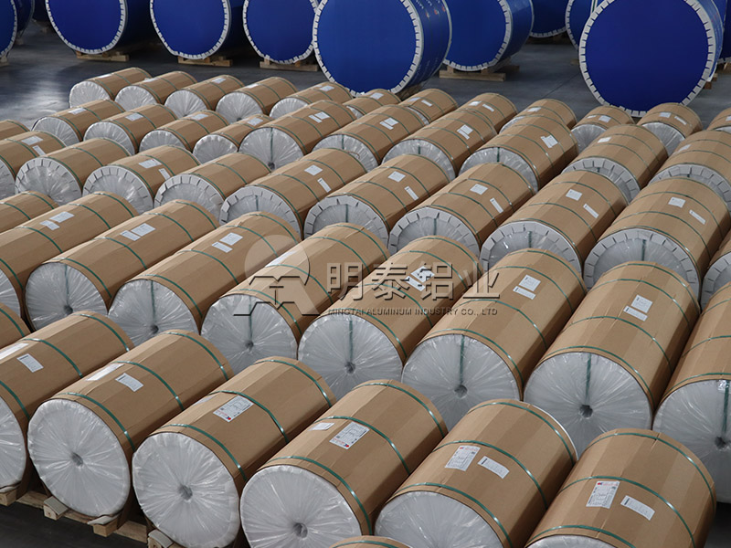 铝瓶盖料8011铝箔：性能优越的“多面手”